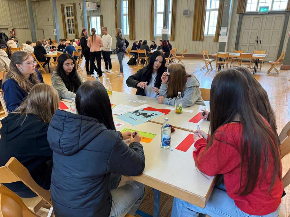 Zukunftsforum 2025 - für alle Jugendlichen ab 14 Jahren!